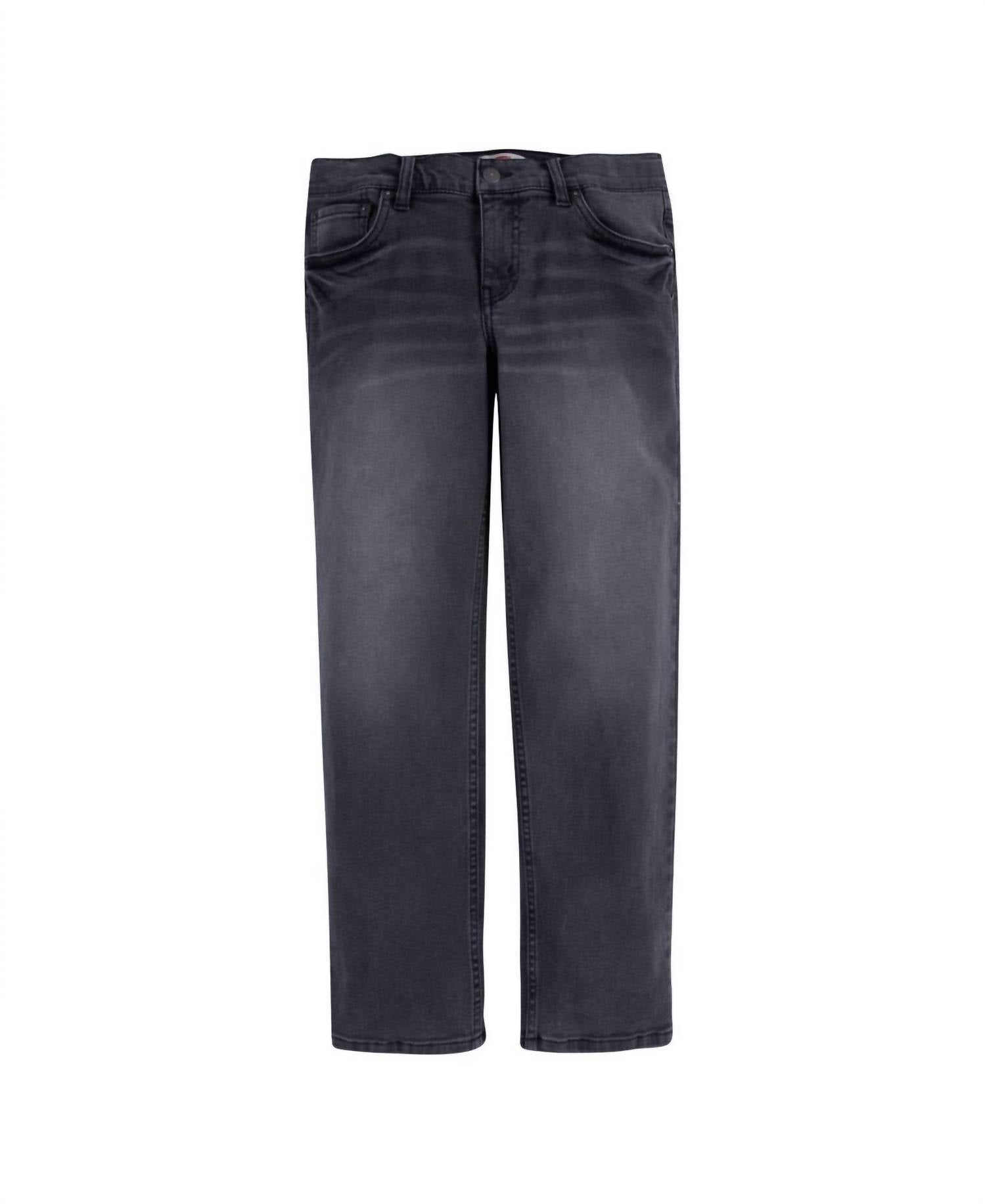 11b904bf-4589-4580-9d16-2cd4d568d85c-upscale_15k-1500x1500-70