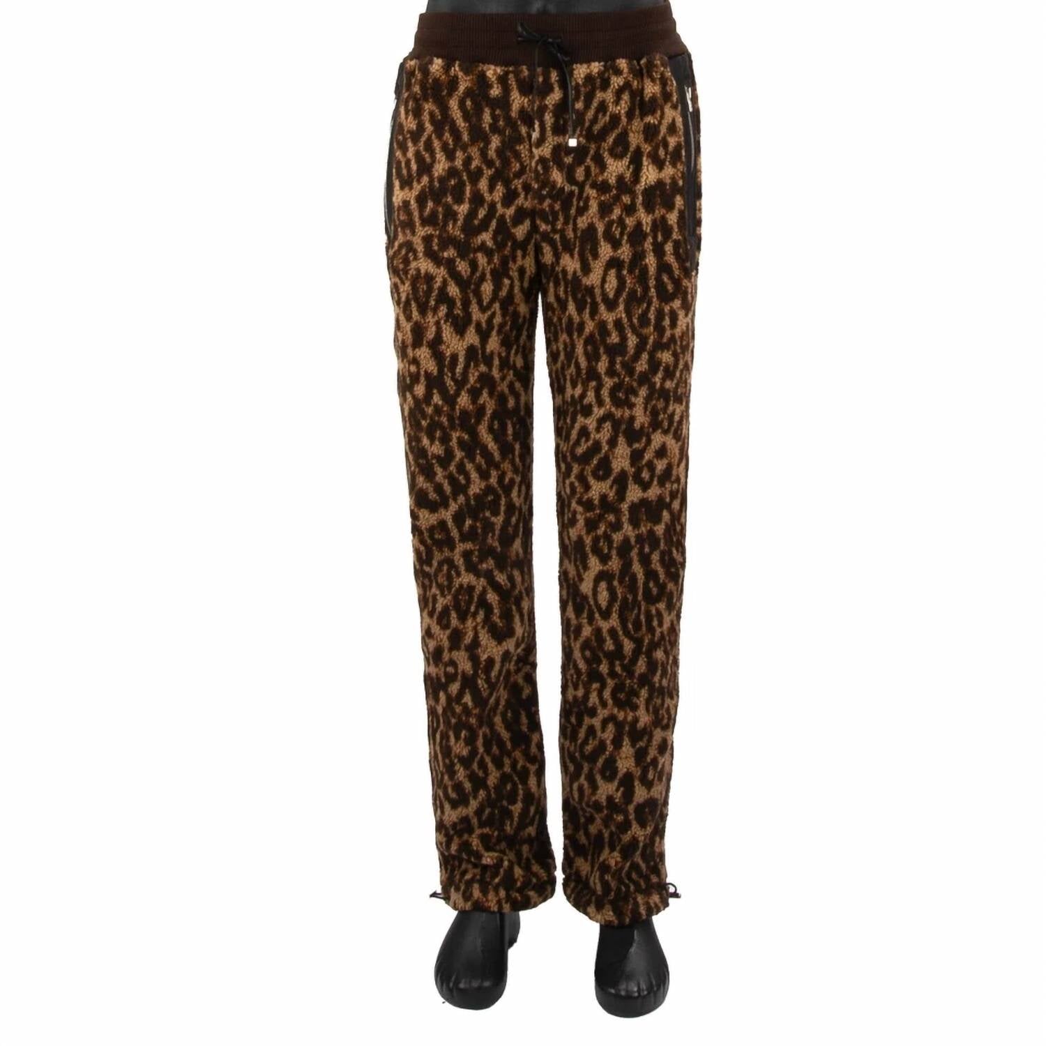 26f6e5b3-fd3c-474e-90a6-69592cb5f151-upscale_15k-1500x1500-70