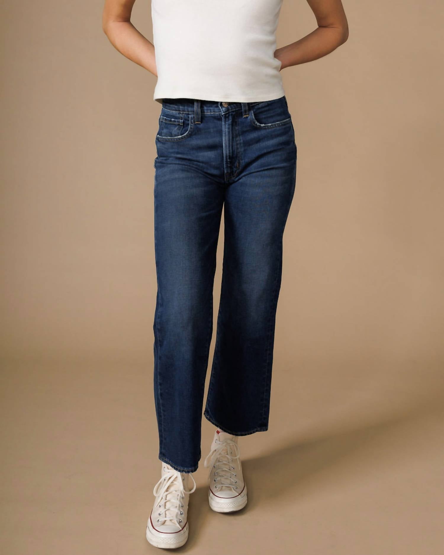 53b85d5c-8a83-4103-a18b-170b4398007f-upscale_15k-1500x1500-70