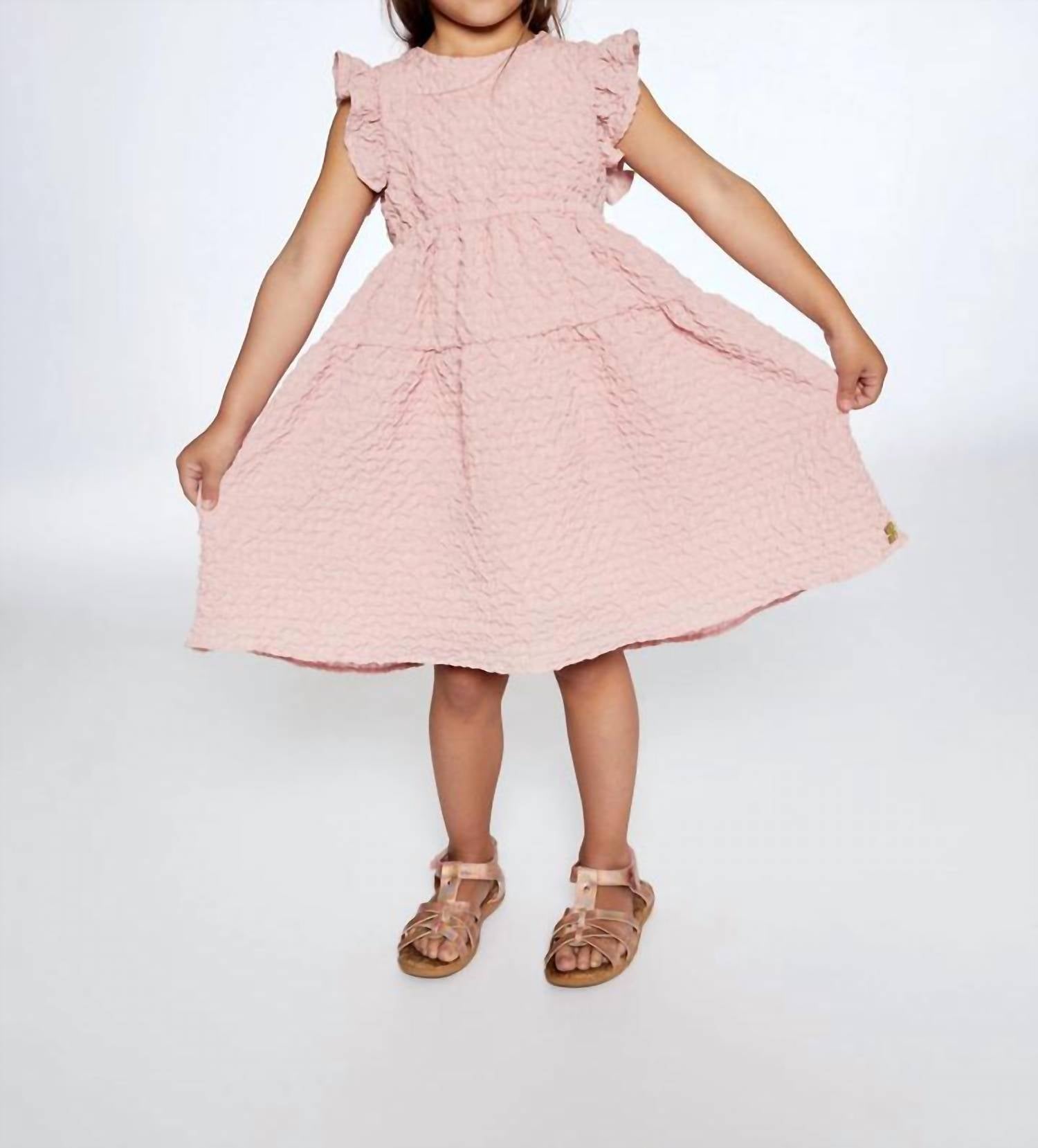 cdaeb54a-1afb-4d06-b487-254adf8089ec-upscale_15k-1500x1500-70